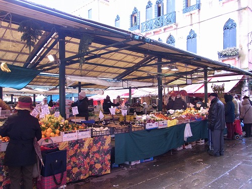 2010.2、べネツィア市場